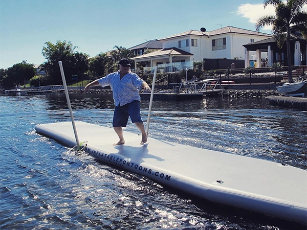 I-Shape-floating-pontoons-dock-platform-(3) I-Shape floating pontoons dock platform (3)