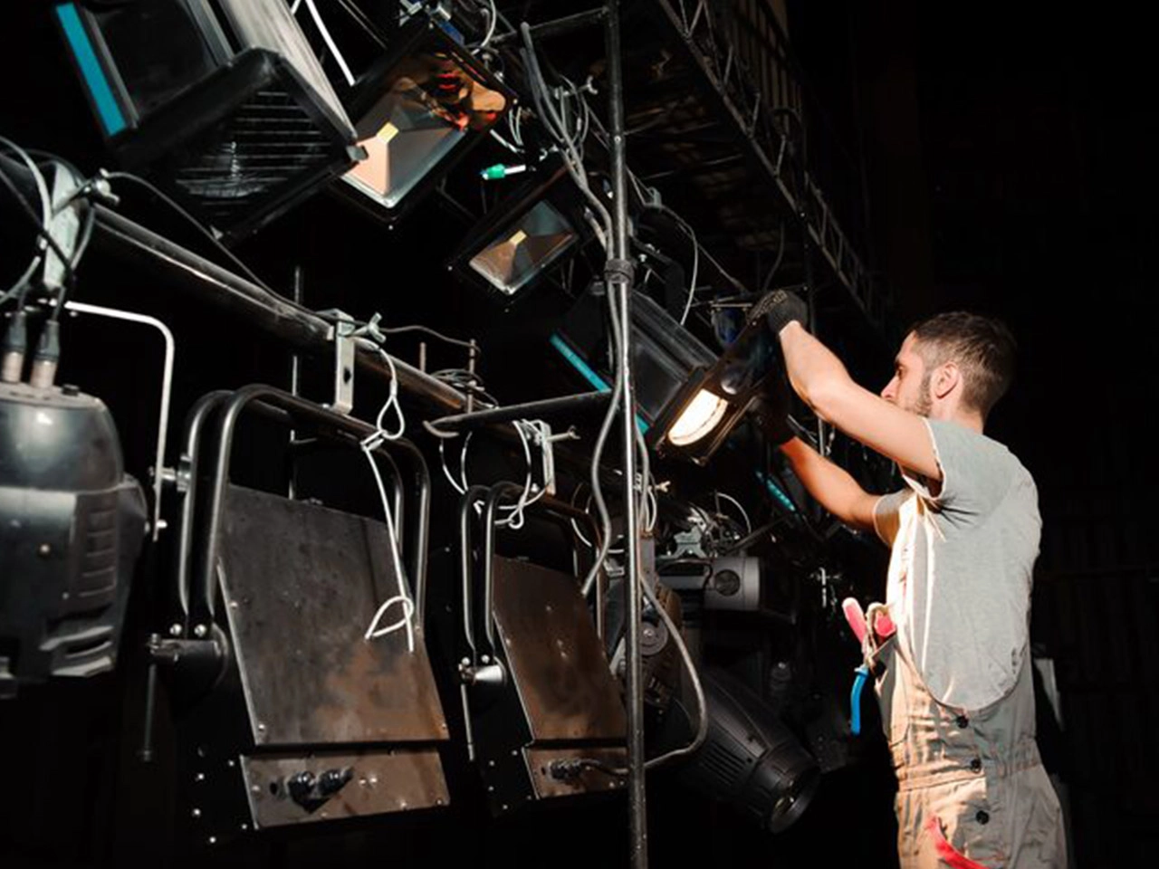 एलईडी फ्रेस्नेल लाइट - LiteLEES