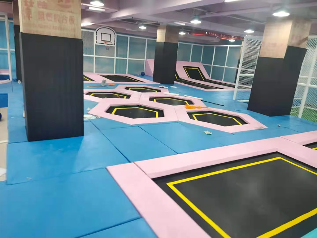 5000-sqm-Trampoline-Adventure-Park-for-kids-(5) - Far Kids Island