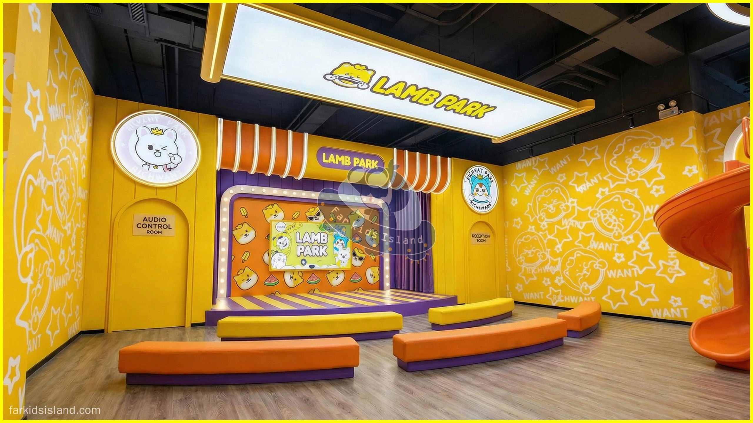 The Grand Adventure Slides & Ball Pool - Far Kids Island