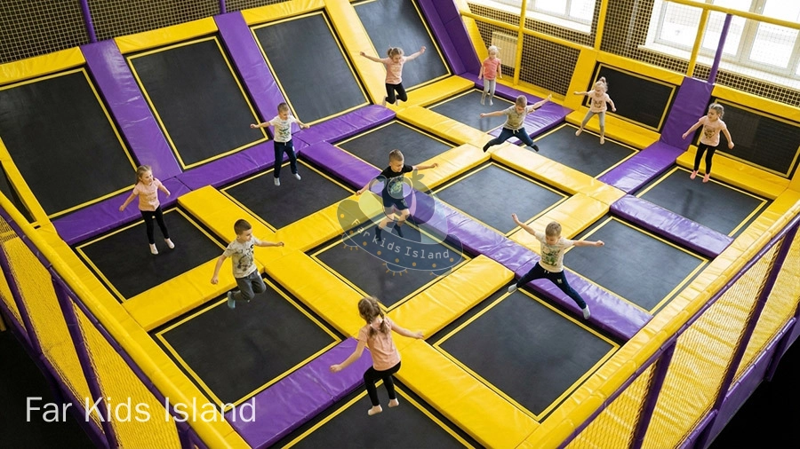 Indoor Trampoline and Soft Play Park in Barcelona 2000 sqm Family Entertainment Center for Kids and Adults (3) - Far Kids Island