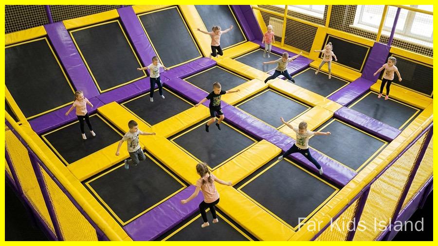 Indoor Trampoline and Soft Play Park in Barcelona 2000 sqm Family Entertainment Center for Kids and Adults (3) - Far Kids Island
