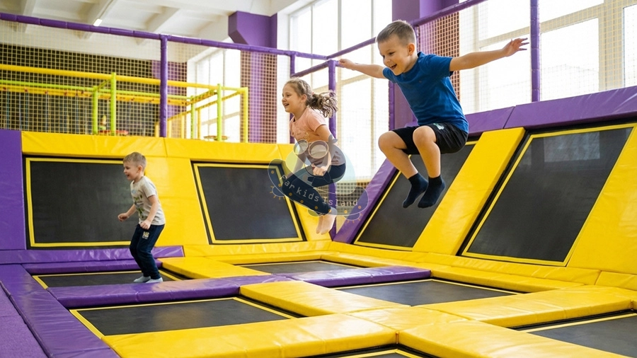 Indoor Trampoline and Soft Play Park in Barcelona 2000 sqm Family Entertainment Center for Kids and Adults (6) - Far Kids Island Indoor Trampoline and Soft Play Park in Barcelona 2000 sqm Family Entertainment Center for Kids and Adults (6) - Far Kids Island