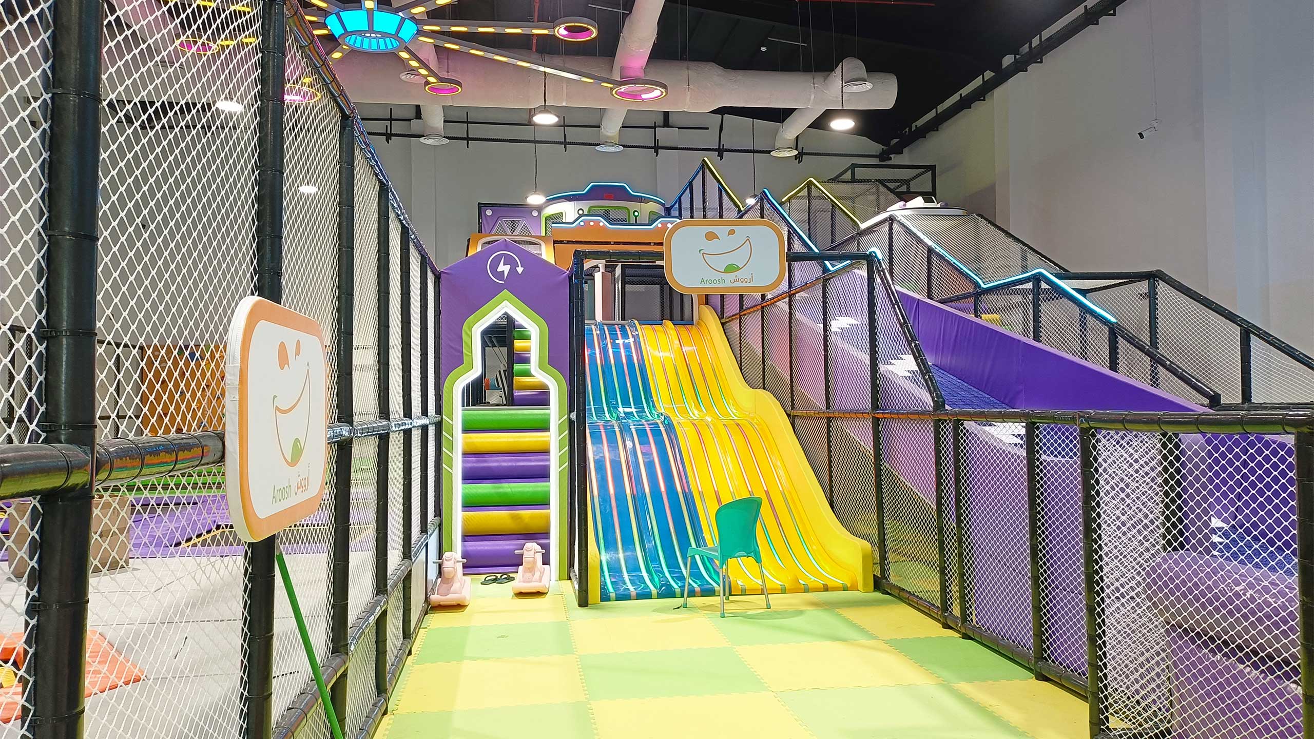 Indoor-Zipline - Far Kids Island