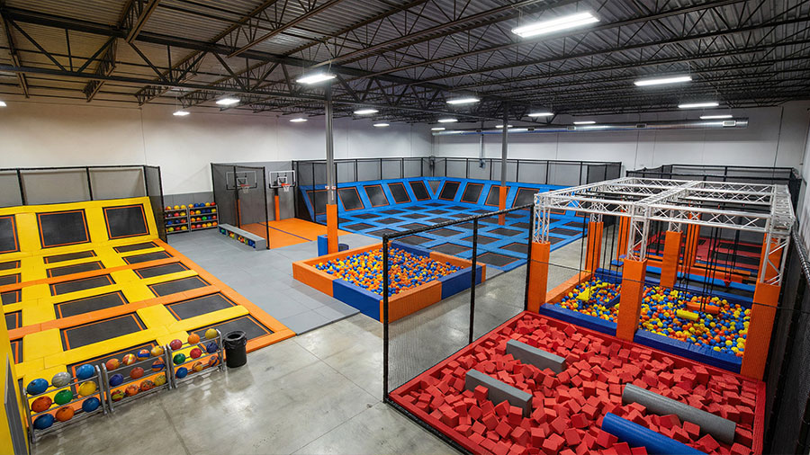 Toronto Trampoline Park  630 sqm Indoor Family Entertainment Center with Foam Pits and Jump Zones (4) - Far Kids Island