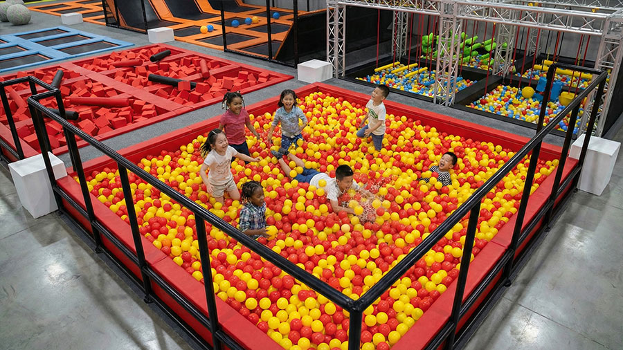 Toronto Trampoline Park  630 sqm Indoor Family Entertainment Center with Foam Pits and Jump Zones (5) - Far Kids Island