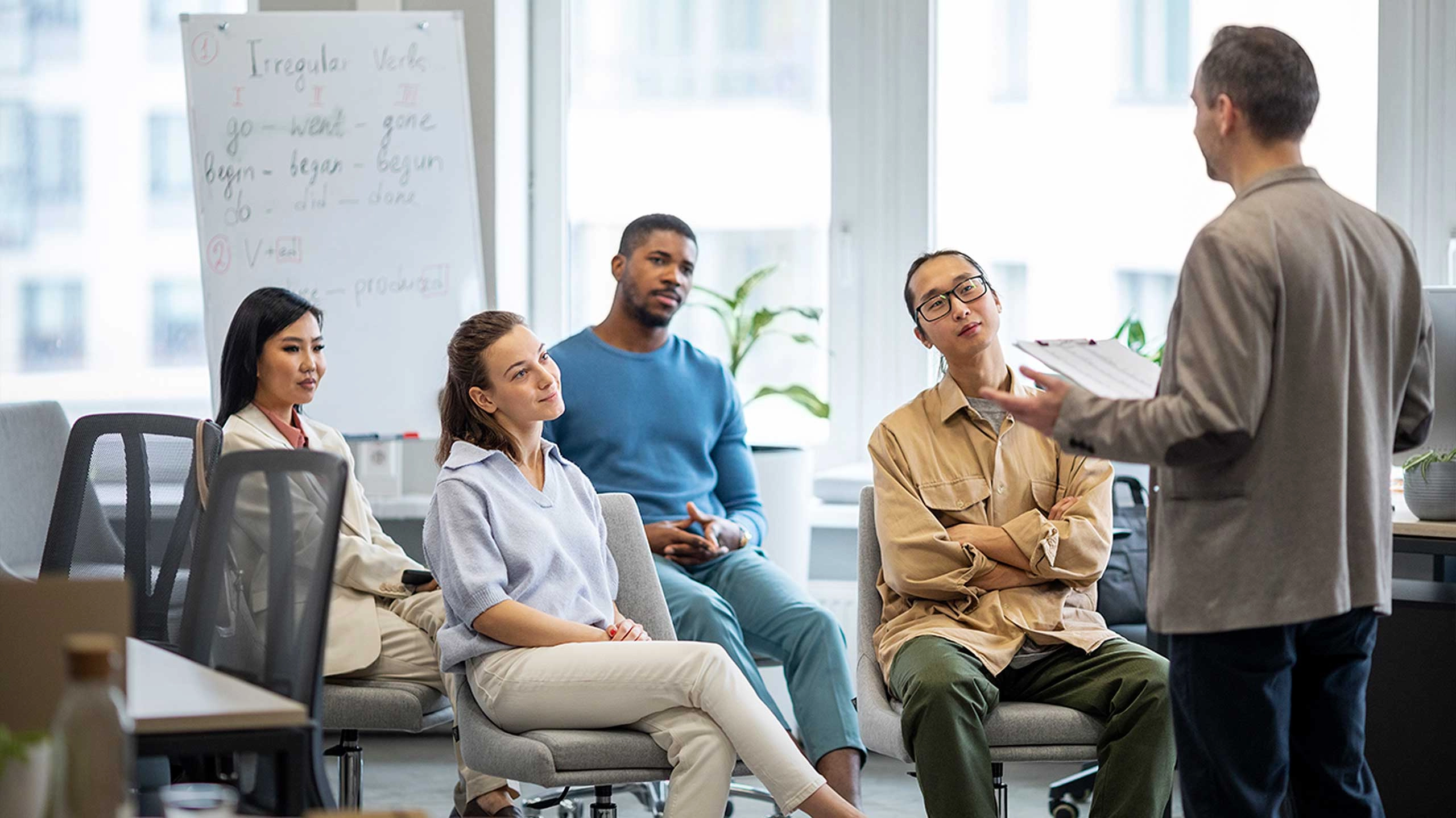 Training-&-Support-for-Staff - Far Kids Island