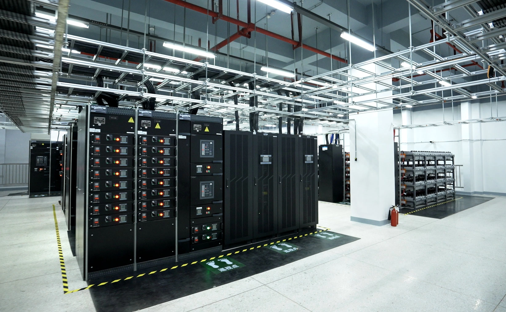 International airports use uninterruptible power supply 1 - ShanPu