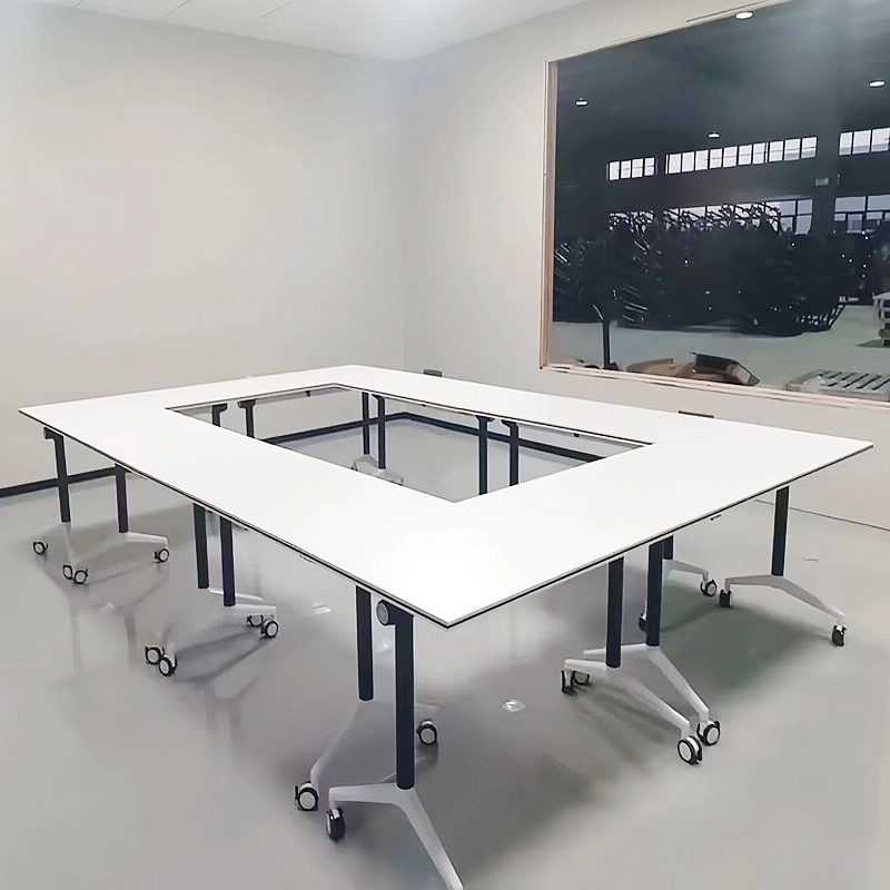 The Efficient Transformer| folding desk: Mobile table easily reconfigures space from training room to team collaboration - MEI YI