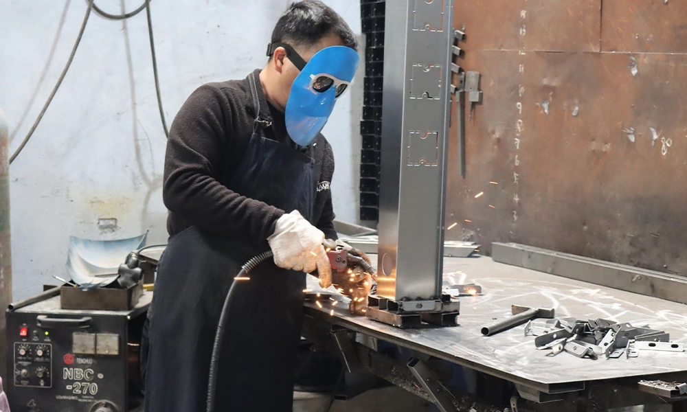 Production-&-Quality-Control - MEI YI Production & Quality Control - MEI YI