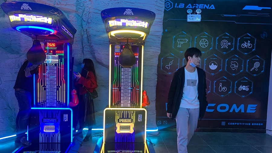 boxing machine arcade (4)