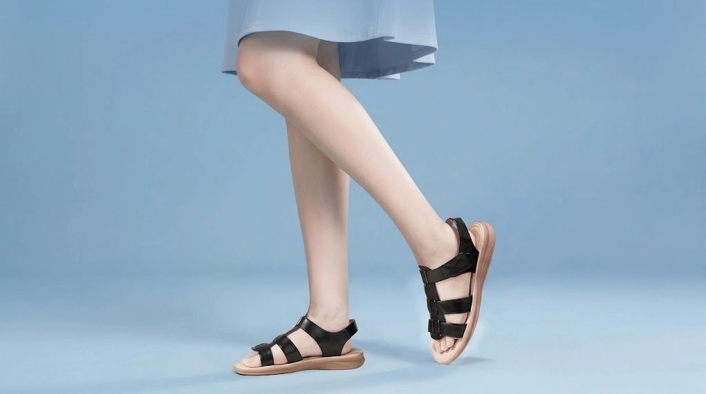How to Choose Comfortable Summer Sandals for Seniors