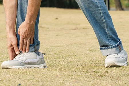 ZULIZ walking shoes for daily senior walks
