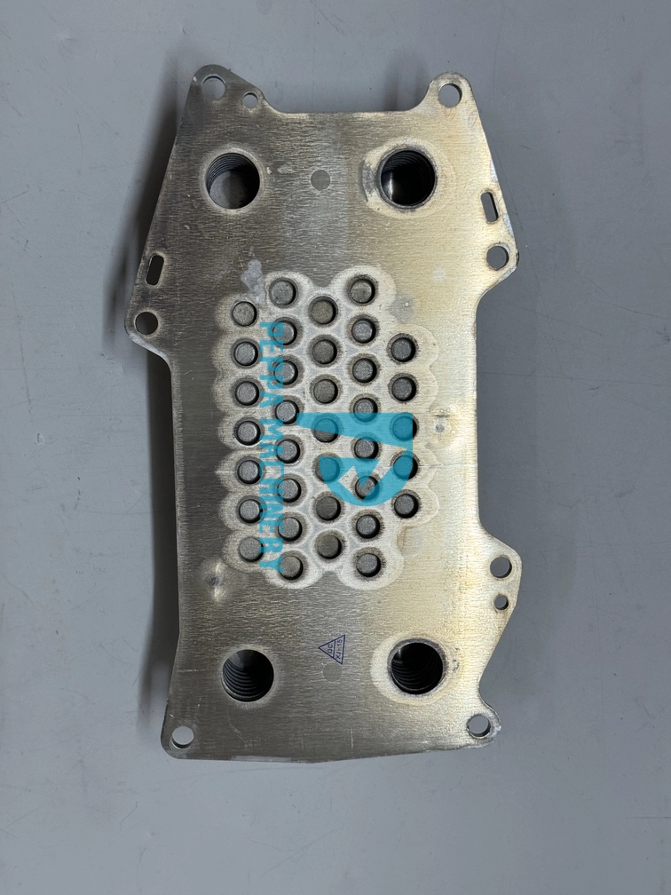 22592869 (3) 22592869 (3)