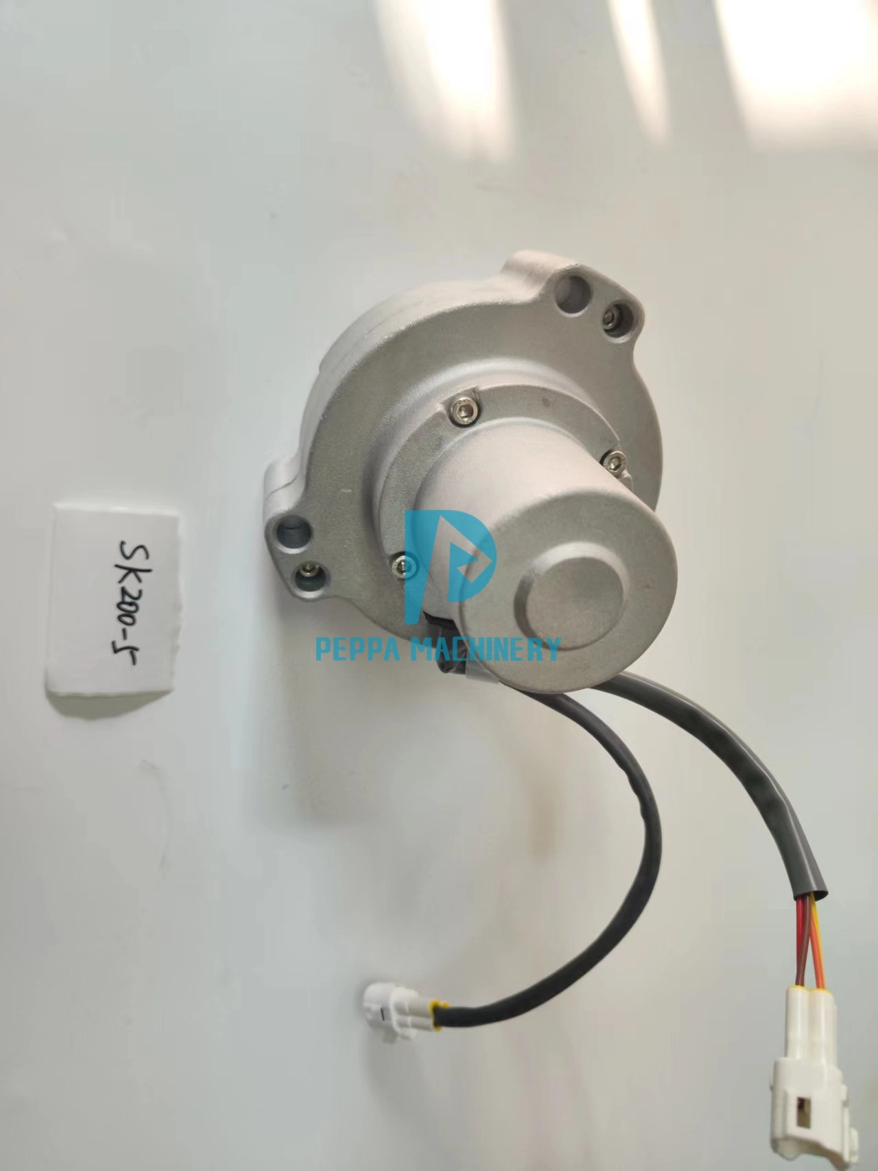 2406U197F4 (6) 2406U197F4 (6)