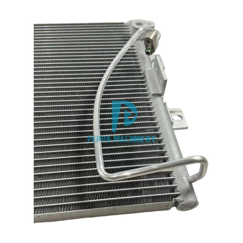 Excavator Air Conditioning Condenser 4647814 for Hitachi EX200-3 (3) Excavator Air Conditioning Condenser 4647814 for Hitachi EX200-3 (3)