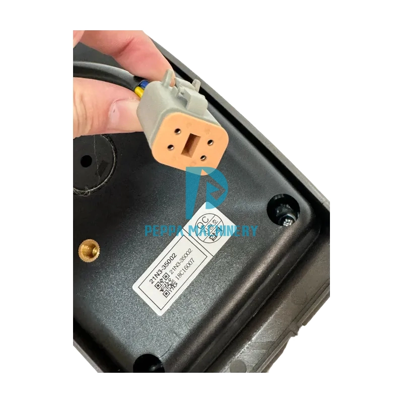 R210-7显示屏 老款21N3-35002 (6) R210-7显示屏 老款21N3-35002 (6)