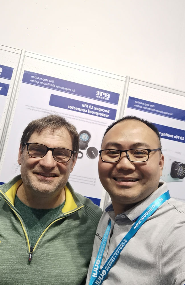 2024-German-Prolight+sound-took-a-group-photo-with-X7-customers