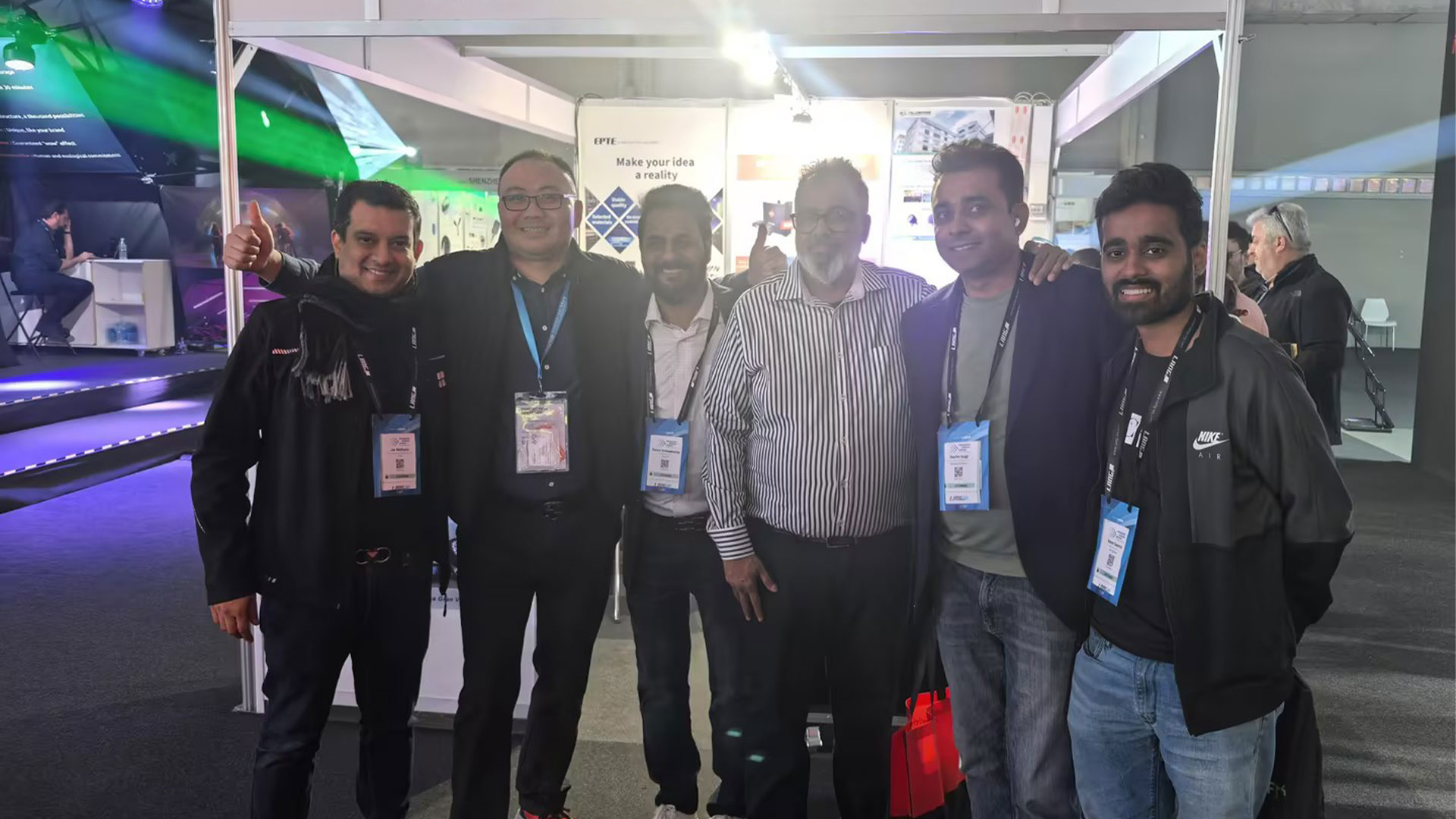 2025-Spain-ISE-took-a-group-photo-with-Dubai-customers