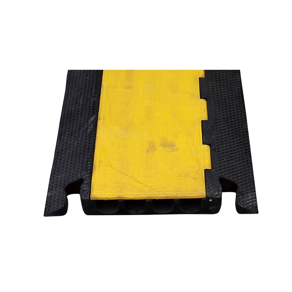 4-channels-Heavy-duty-cable-protector1