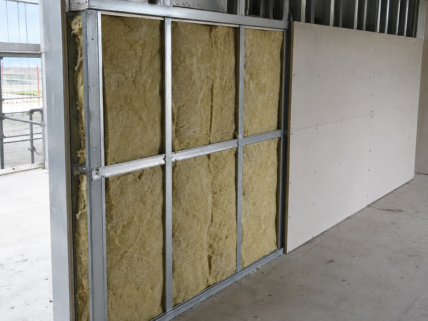 polyurethane pipe insulation - FUNAS