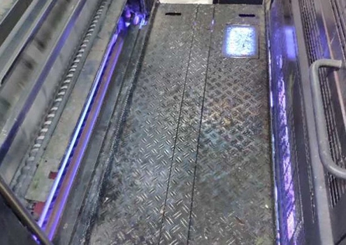 Roland-machine-equipped-with-LED Roland machine equipped with LED