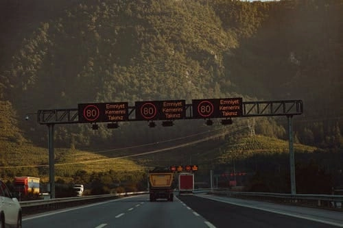 Application of Connectors in Road Monitoring - WEIPU