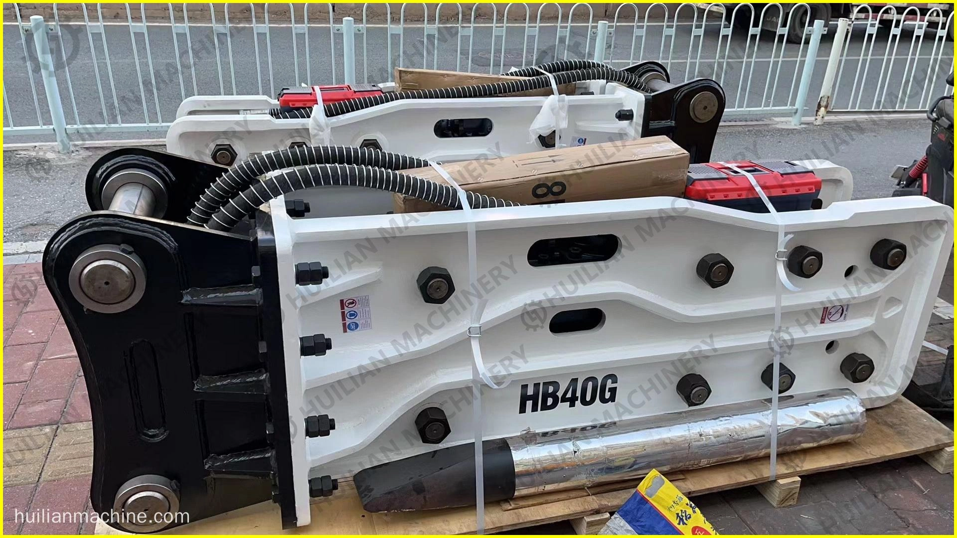 HB40G Top tpye excavator hydraulic rock hammer breaker