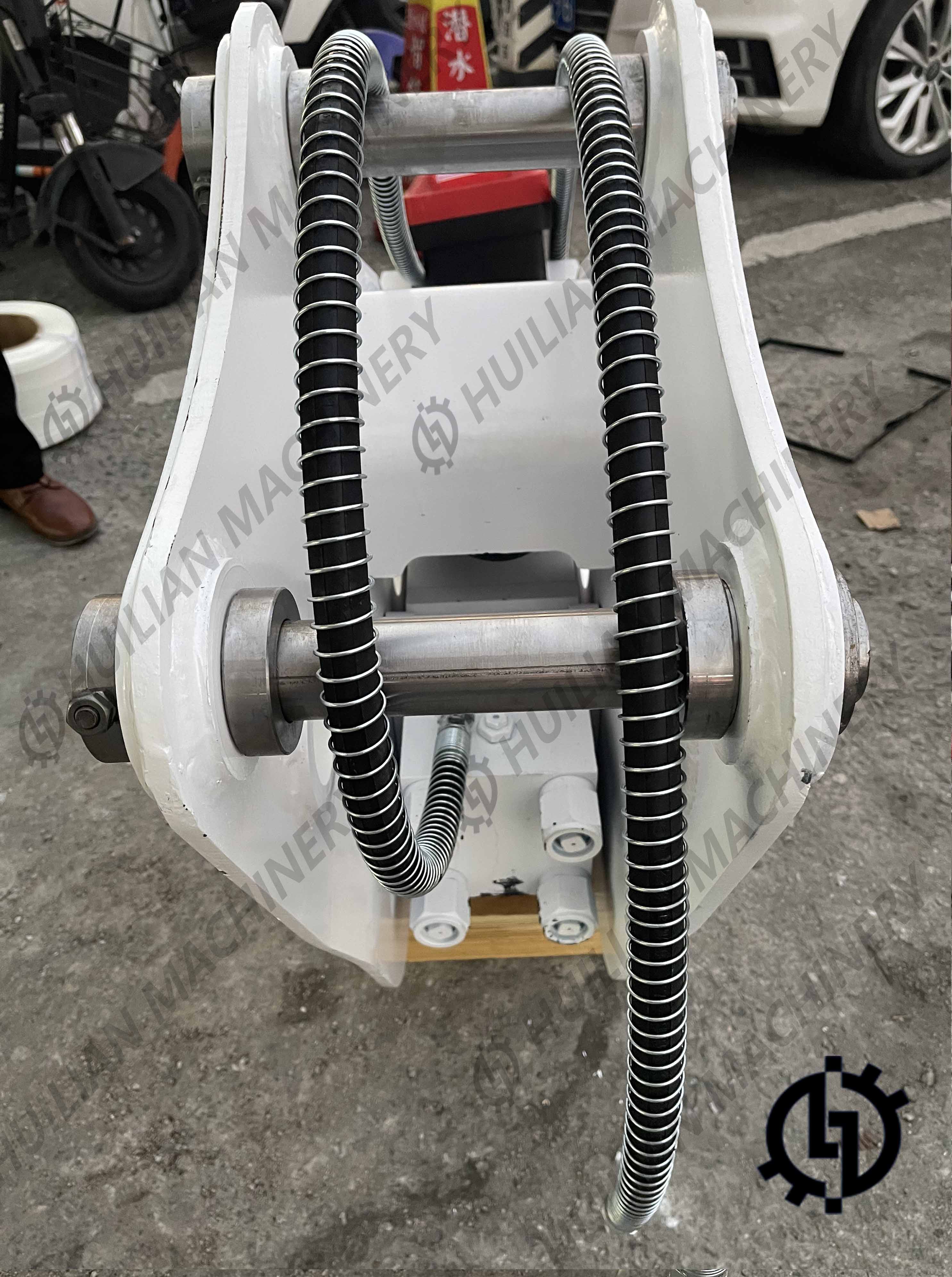 Huilian Rock Breaker SB43 for SOOSAN