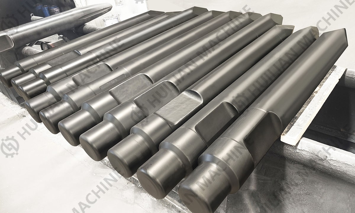 SB81 hydraulic rock breaker parts chisel