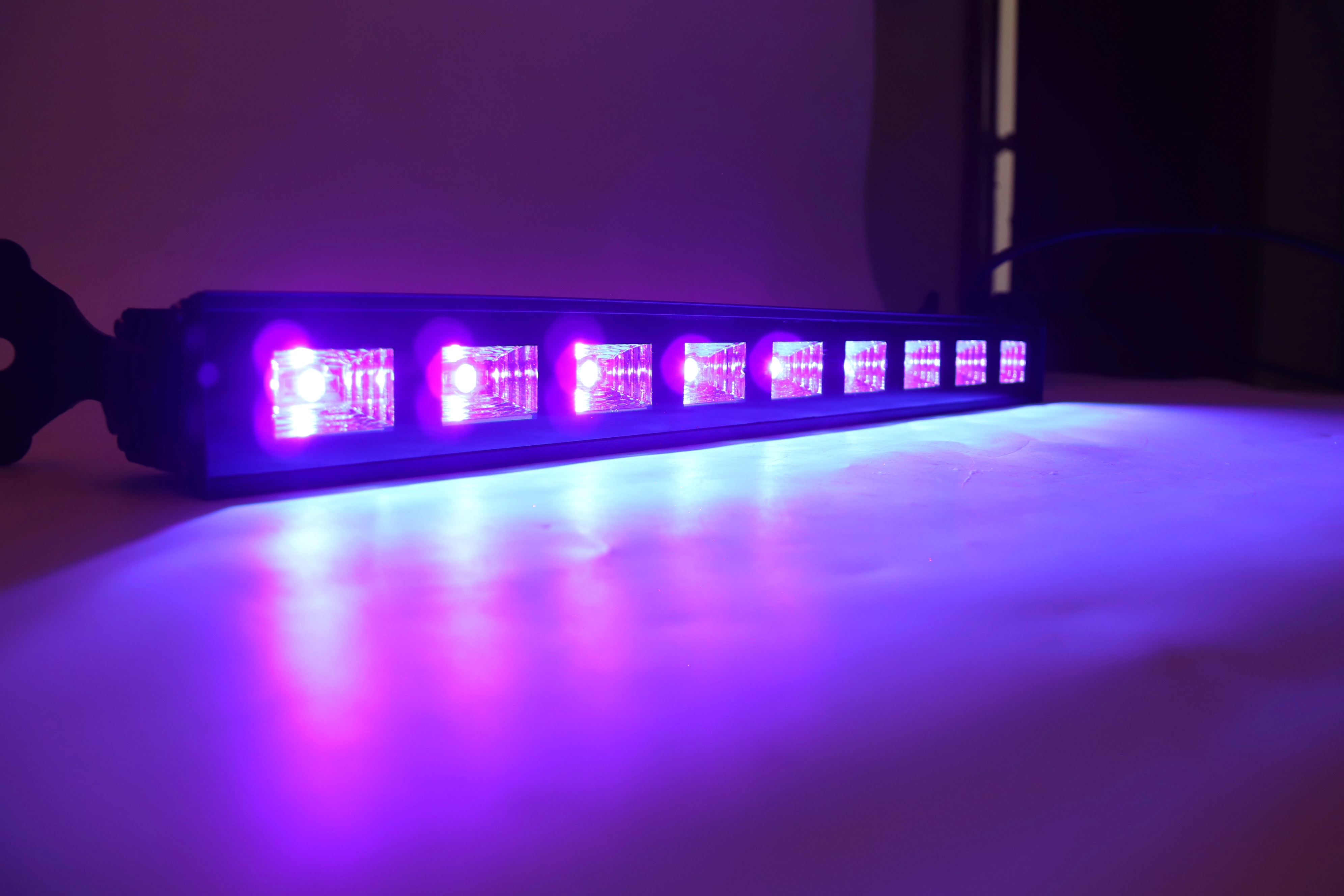 UV Bar Light 3