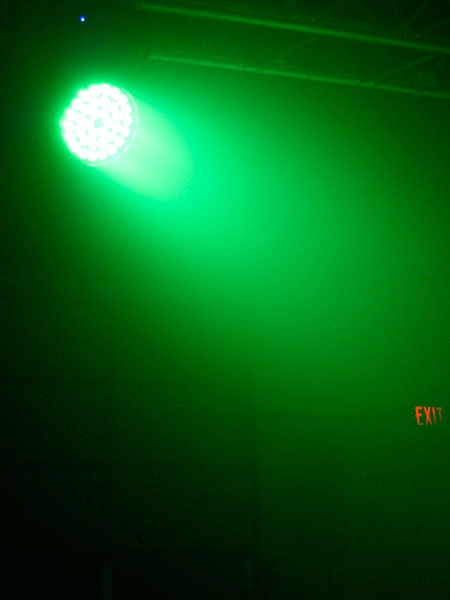 36-teiliges Zoom-Moving-Head-Bühnenlicht11 36-teiliges Zoom-Moving-Head-Bühnenlicht11