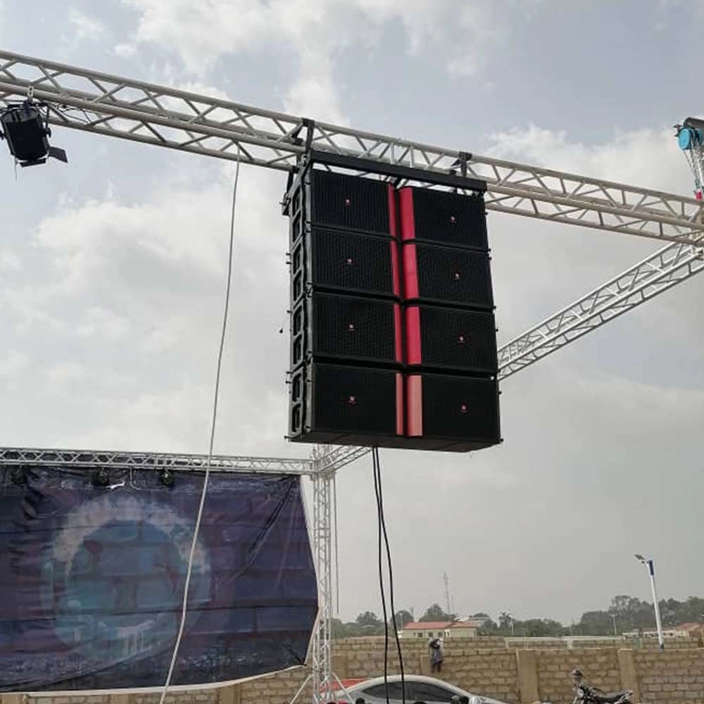 Ghana performs LA-215A line array sound