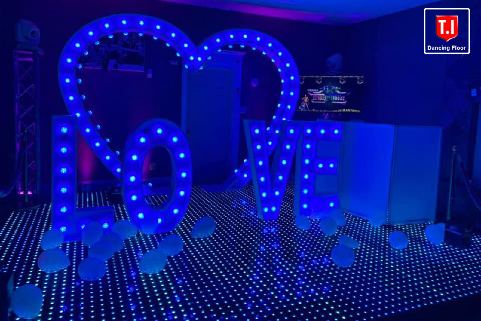 22 22