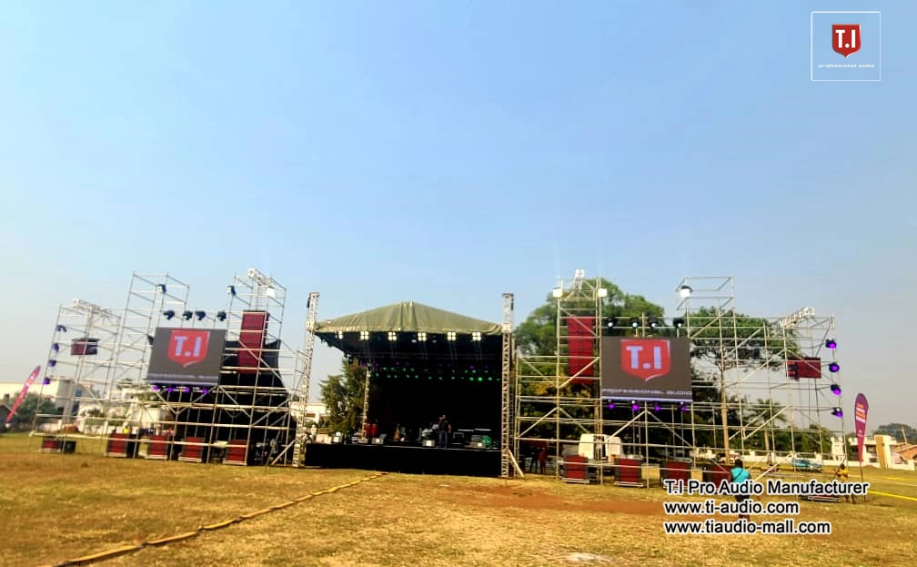 24 MAX215 setting with lighting,stage truss and led Uganda from T.I International(7)
