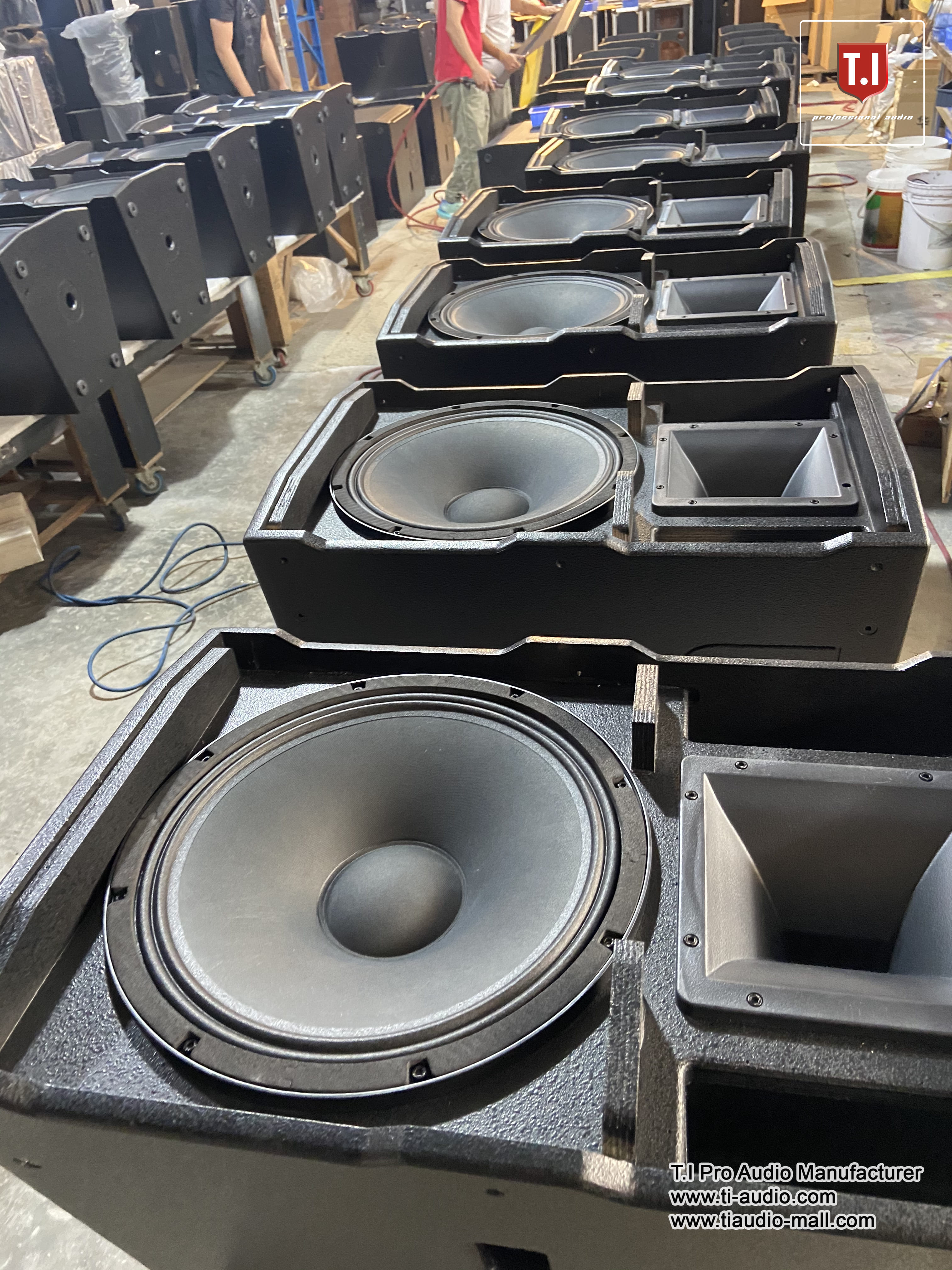 🔥 Unleash the Power of Sound with T.I Pro Audio’s G-Series Club Speakers! 🎶