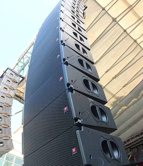 speaker-array speaker array
