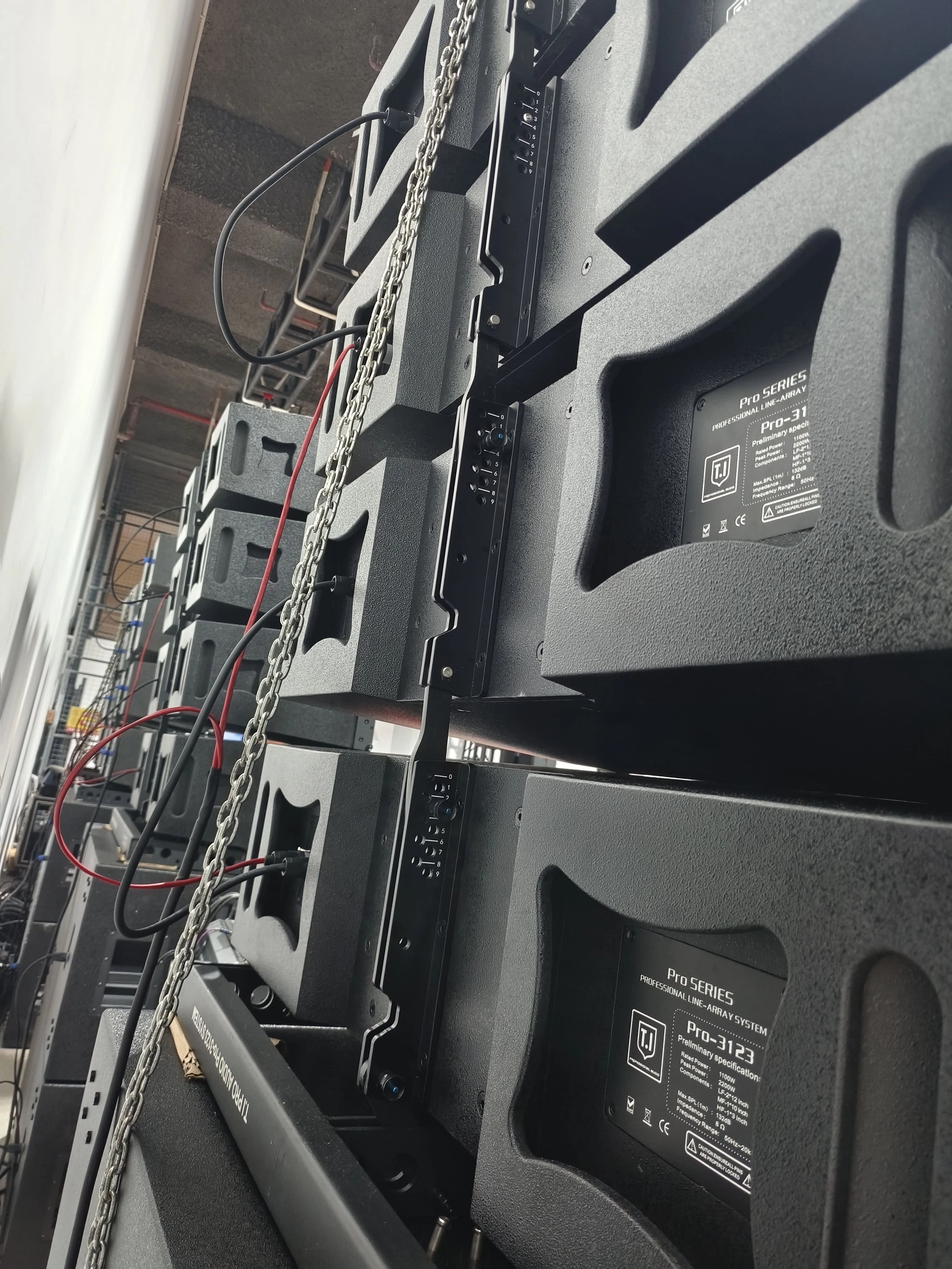 Pro3123 dual 12 inch line array 8+4