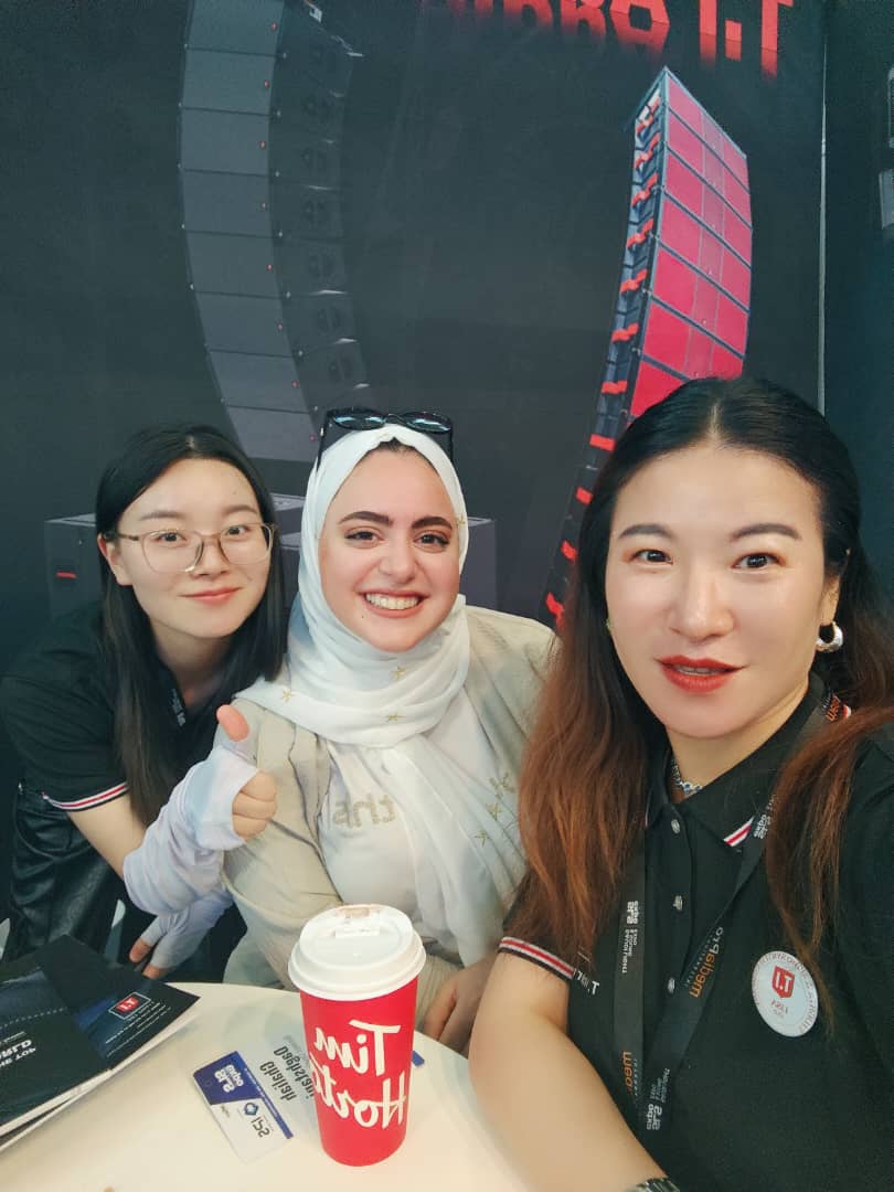 Today is last day in this expo,our booth is 1A10. we offer you high end system with factory price Hope to see your cool face again before we leave Very nice meeting you in SLS Expo Riyadh Saudi Arabia as a Chinese leading manufacture brand for LED Screen,
pro audio and lighting..🌹🌹