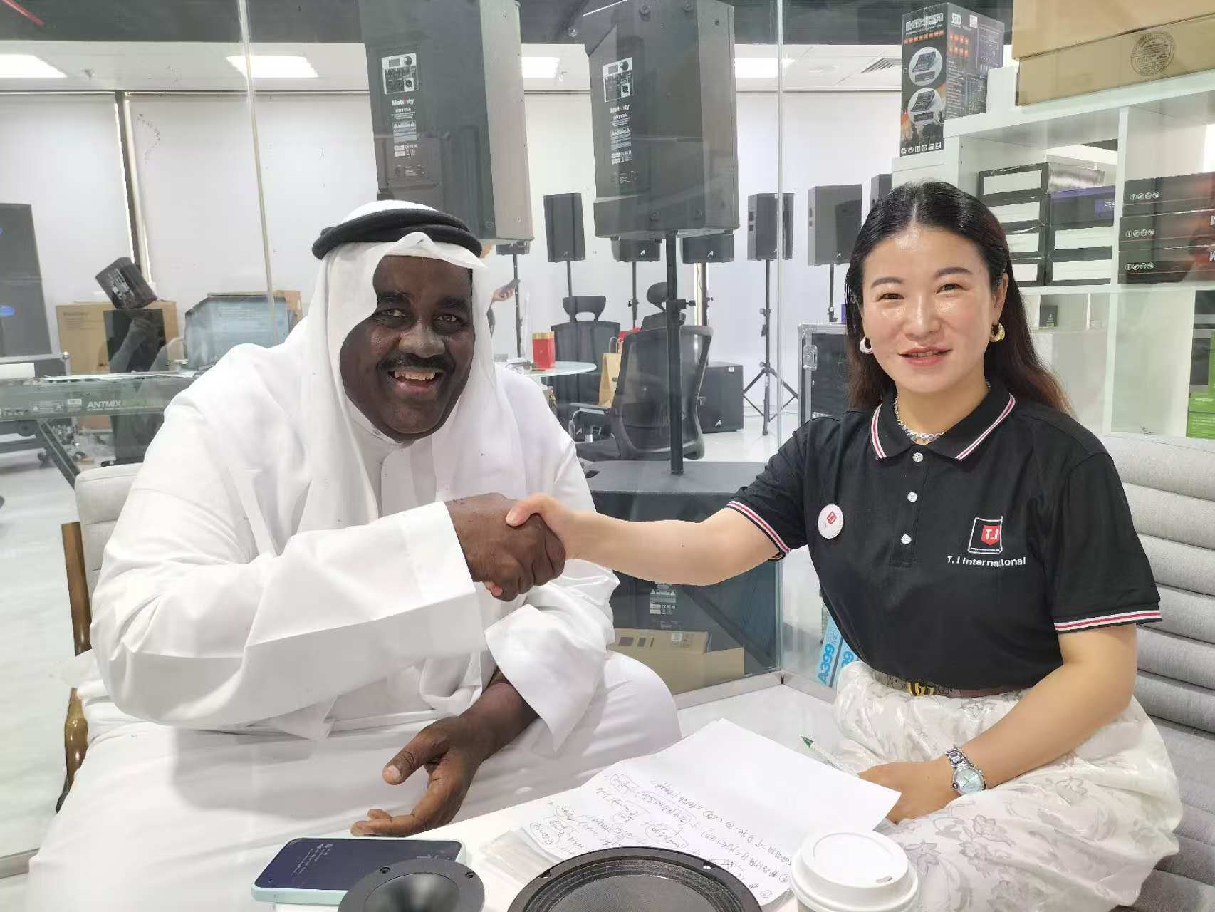 Today is last day in this expo,our booth is 1A10. we offer you high end system with factory price Hope to see your cool face again before we leave Very nice meeting you in SLS Expo Riyadh Saudi Arabia as a Chinese leading manufacture brand for LED Screen,
pro audio and lighting..🌹🌹