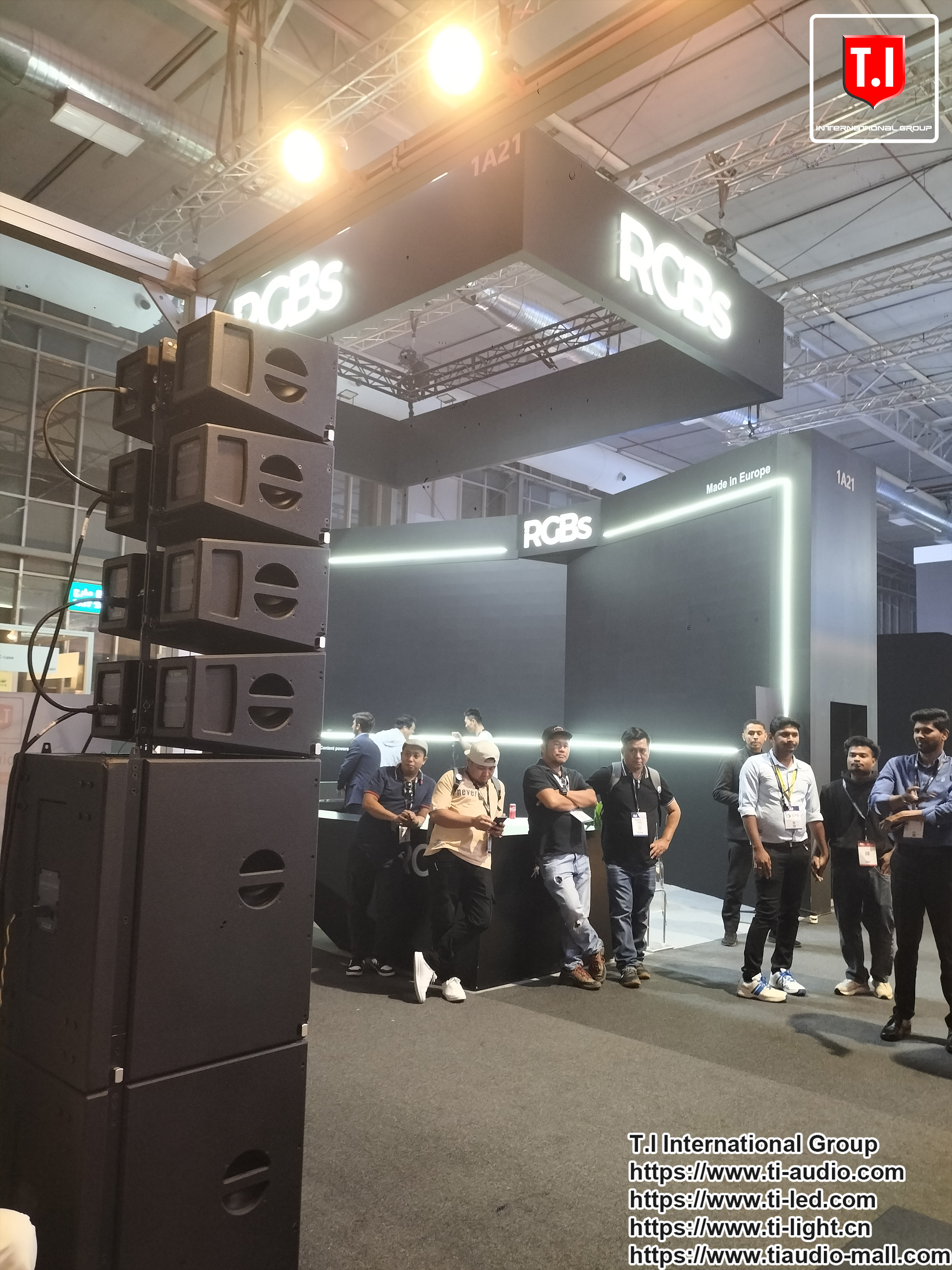 The exhibition has come to a successful end. Let's meet again in Saudi Arabia next time...... Very nice meeting you in SLS Expo Riyadh Saudi Arabia as a Chinese leading manufacture brand for LED Screen,
pro audio and lighting..🌹🌹