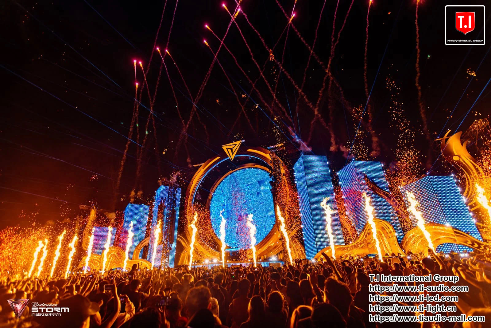 Step into T.i Audio’s world of TI large-scale stage design and discover the power of our High Quality linearraysystem. Step into T.i Audio’s world of TI large-scale stage design and discover the power of our High Quality linearraysystem.
