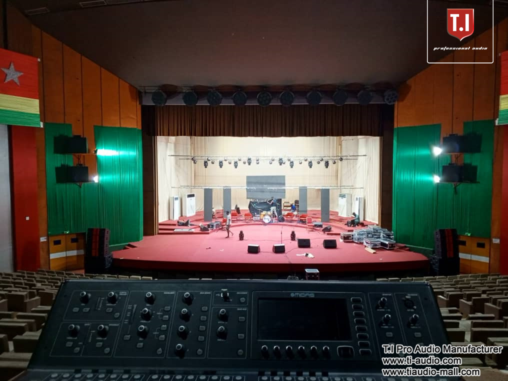 Pro-2123 in Togo church（4）