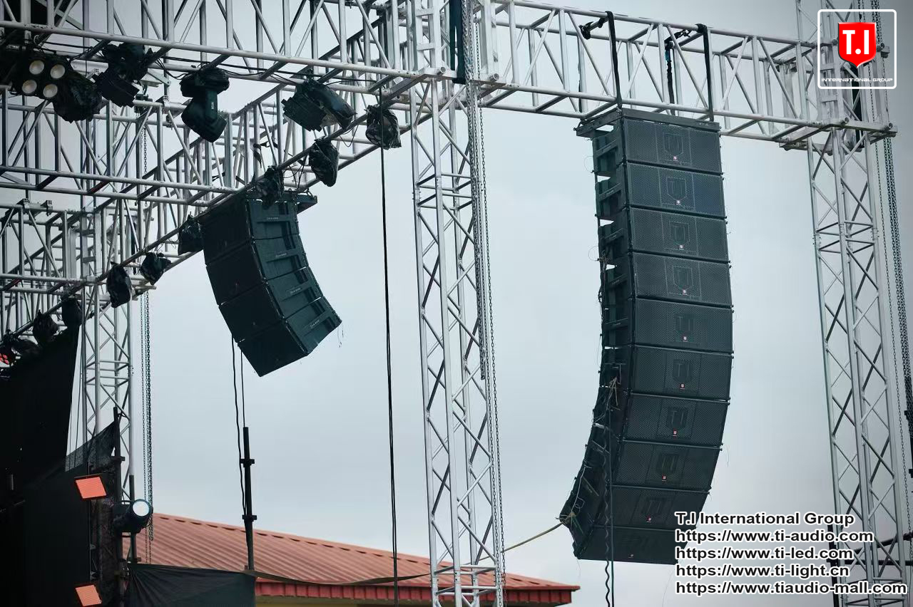 T.I LA-2122 DUAL 12 LINE ARRAY FOR EBUKA’S HOME COMING CONCERT IN LAGOS!
