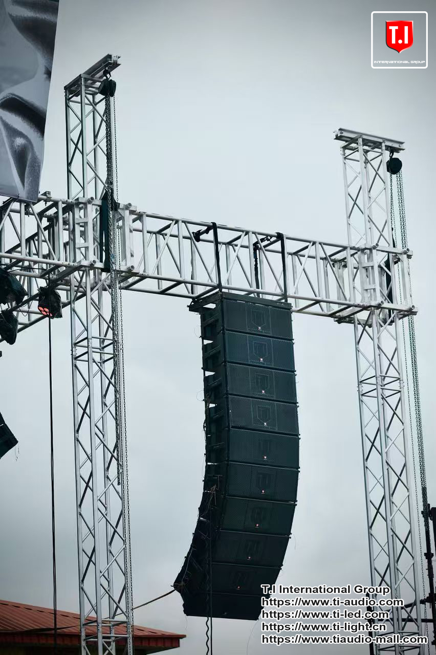 T.I LA-2122 DUAL 12 LINE ARRAY FOR EBUKA’S HOME COMING CONCERT IN LAGOS!