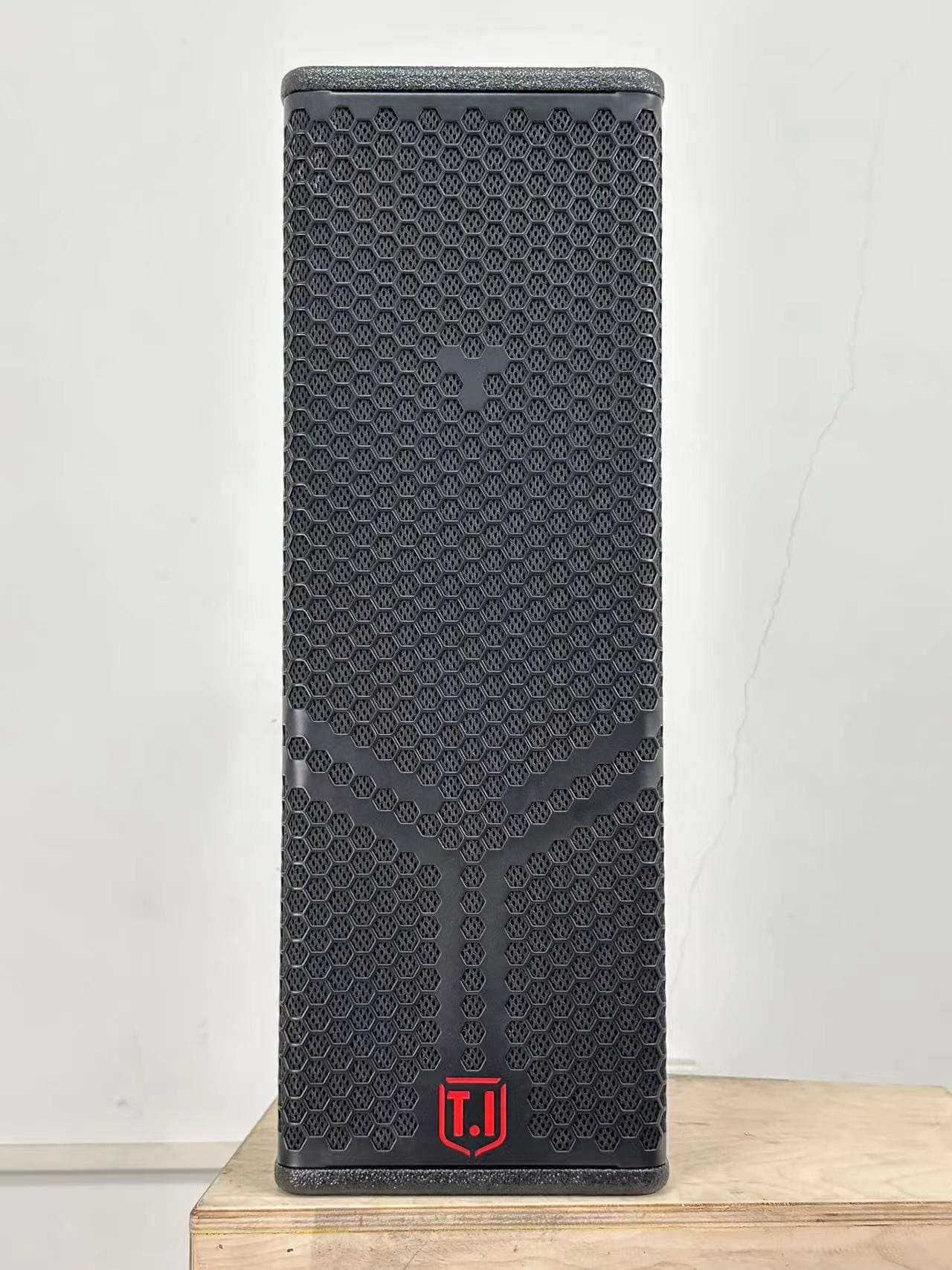 column array speakers