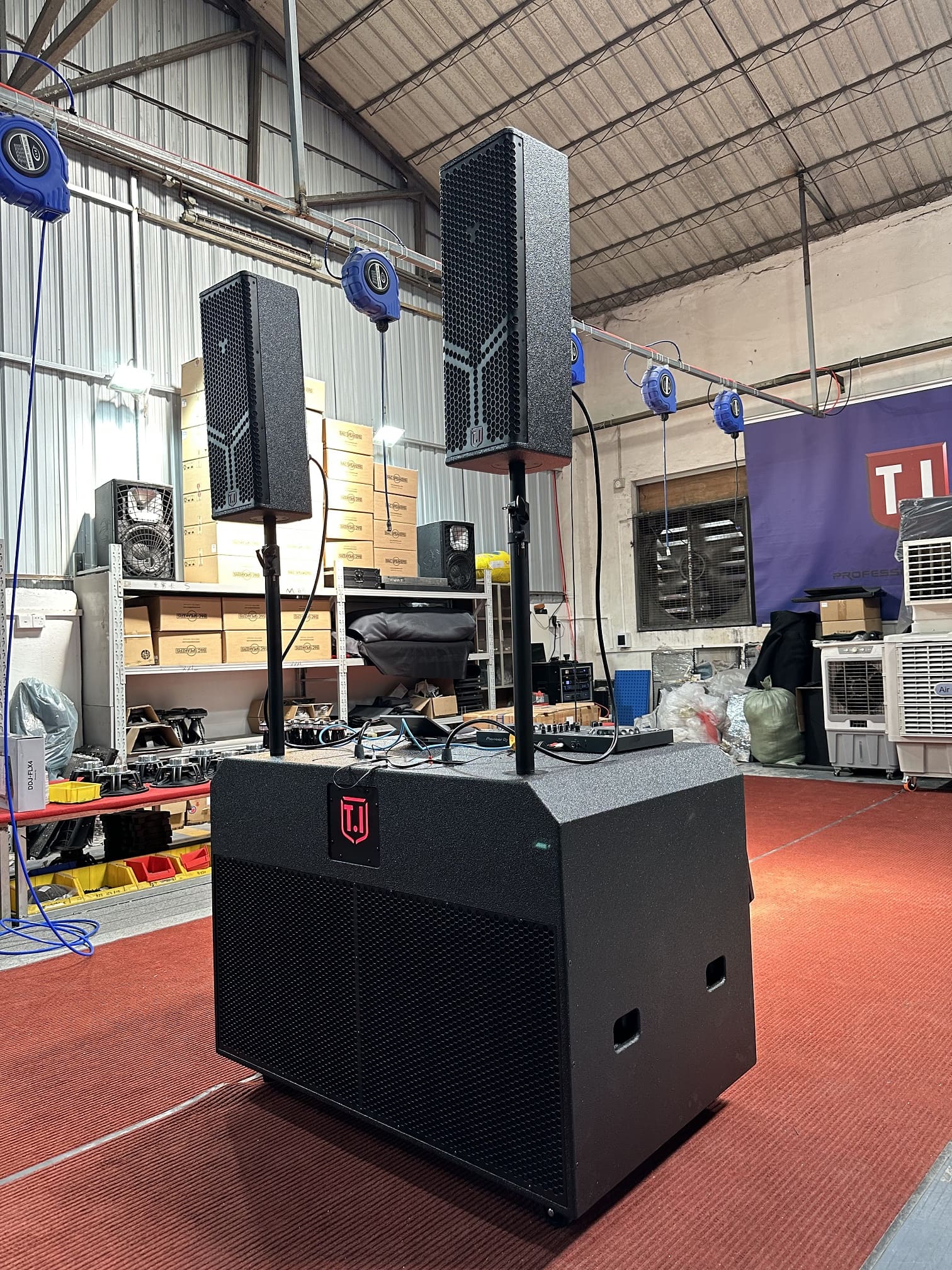 dj subwoofer speakers