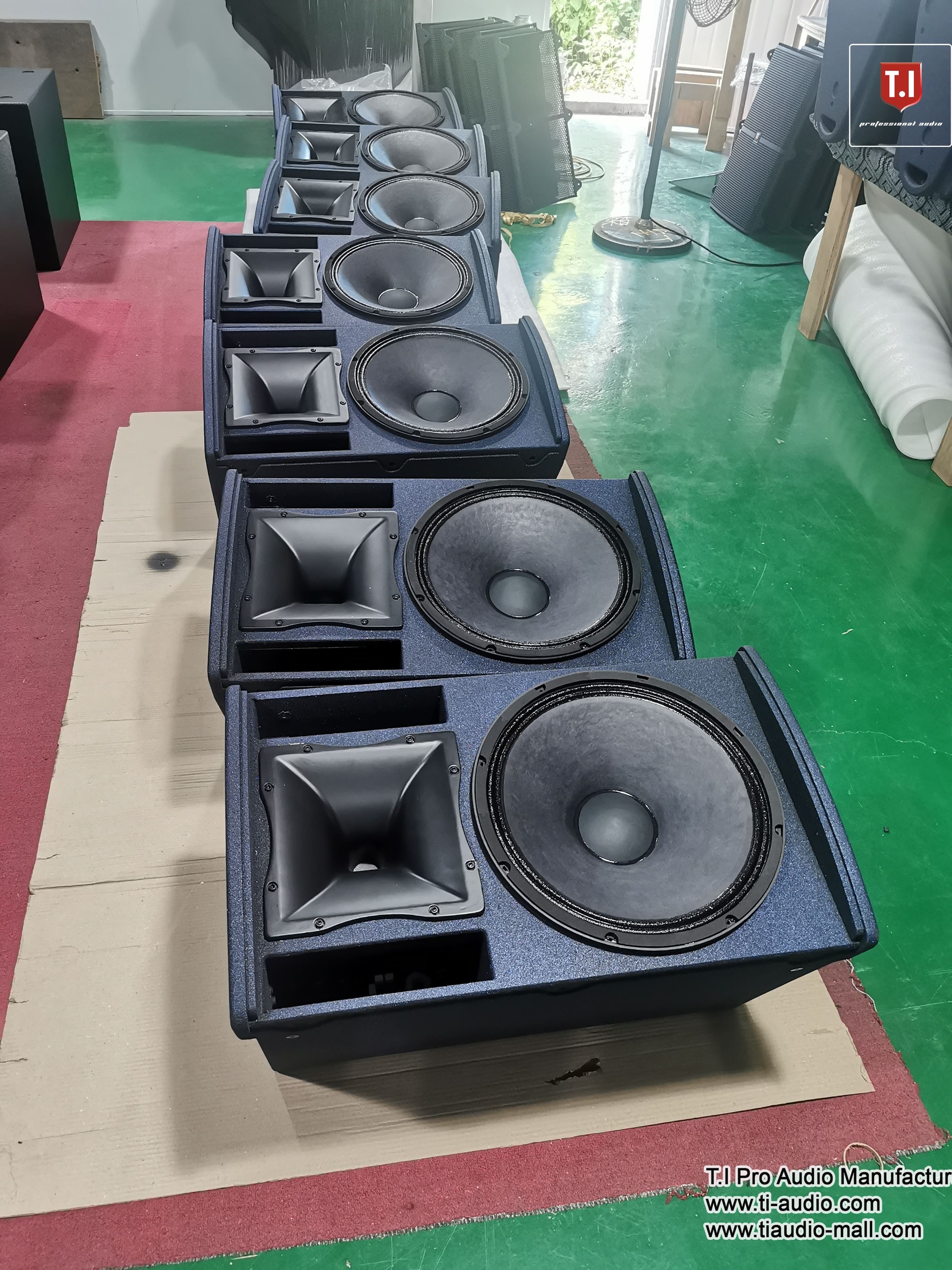 Unleash Pure Power & Clarity with the T.I Pro Audio Ti-215 Dual 15 Beast!