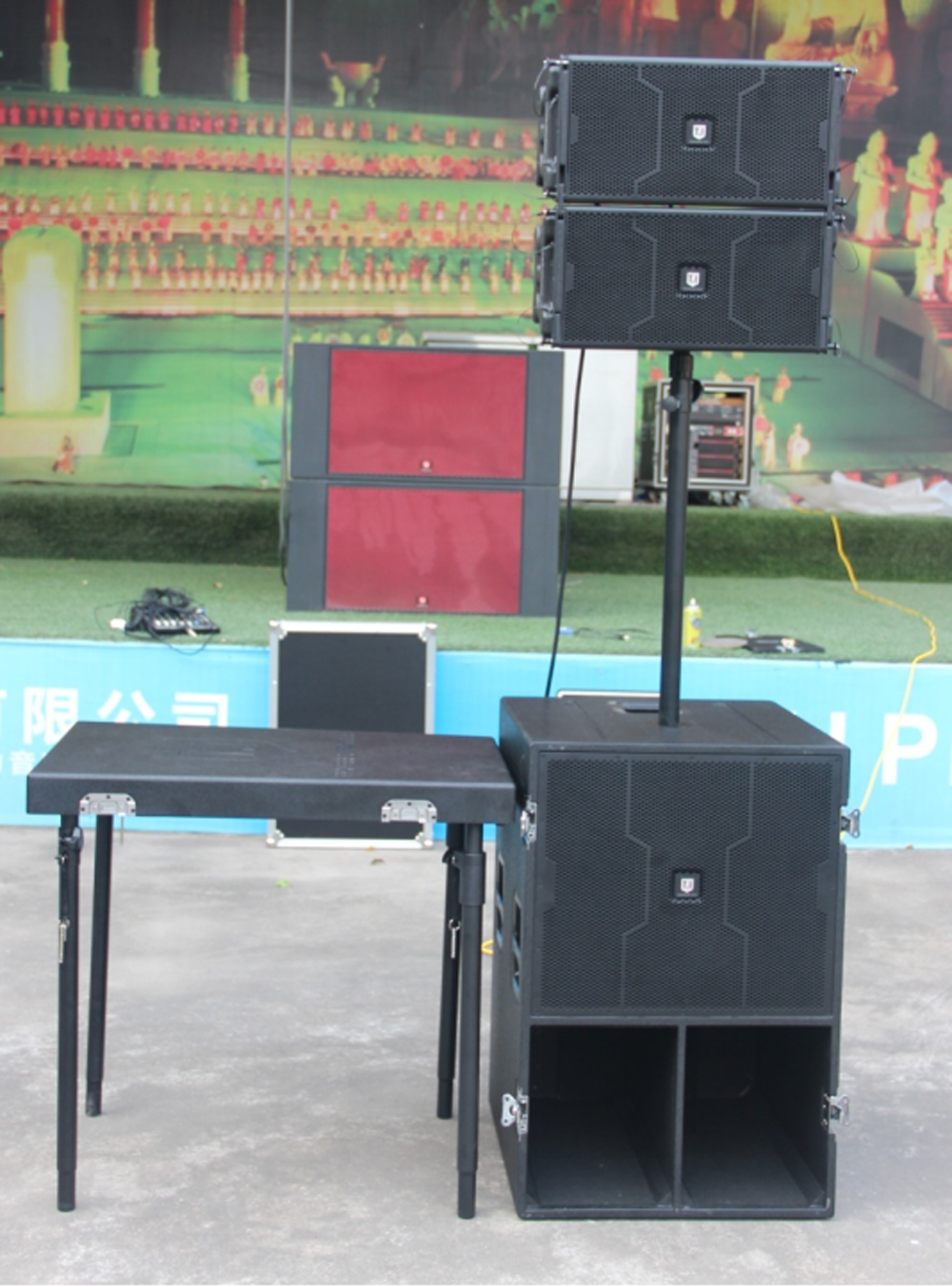 concert line array speakers