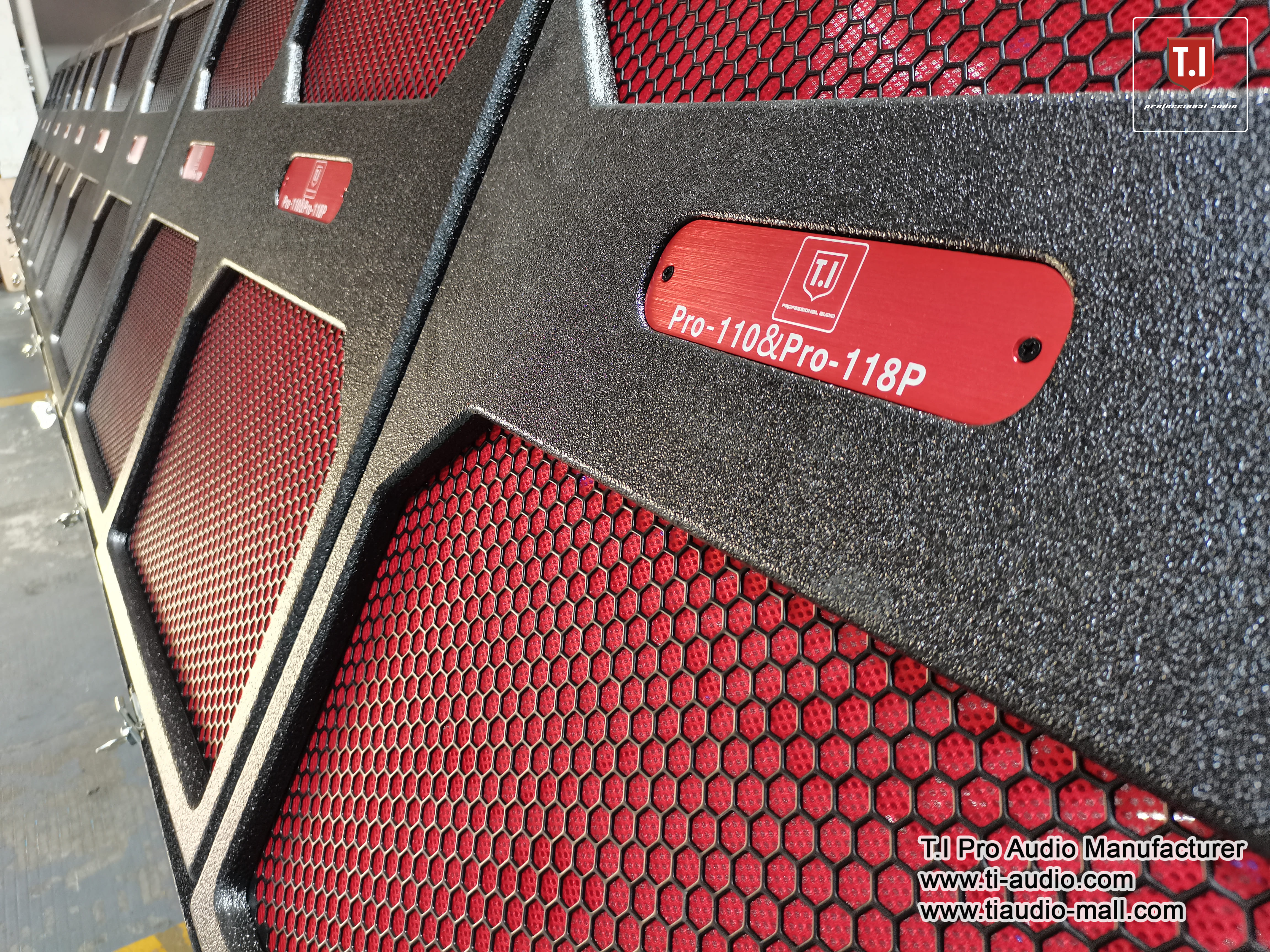 Pro-110 & Pro-118P active systems,the ultimate sound system for a 500-person feast 🔥